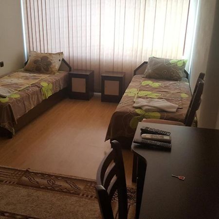 Sachaka Hotel Карлово Екстериор снимка